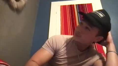 seveninchsteve_ online show from May 2, 2:38 am