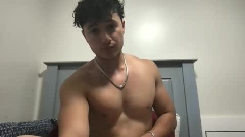 seveninchsteve_ online show from May 5, 3:25 am