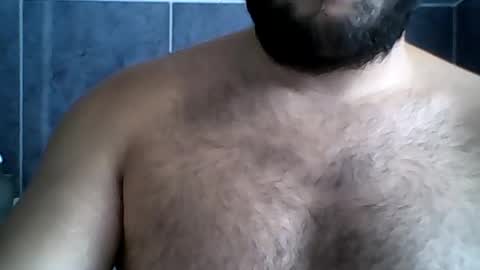 Snapshot of sevillano999 chatting on August 9, 10:53 am sevillano999 online show from August 9, 10:53 am