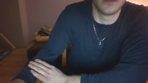 Snapshot of sewek101 chatting on February 19, 12:35 am Sewerin online show from February 19, 12:35 am