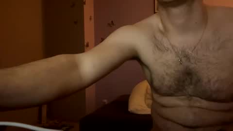 Snapshot of sewek101 chatting on March 3, 12:04 am Sewerin online show from March 3, 12:04 am