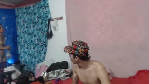 Snapshot of sex_forever77 chatting on December 24, 8:49 pm Karol y antony online show from December 24, 8:49 pm