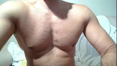 Snapshot of sex_machine_19 chatting on October 26, 11:49 am SEX MACHINE 19 online show from October 26, 11:49 am