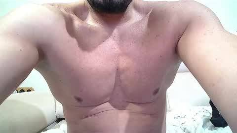 Snapshot of sex_machine_19 chatting on November 28, 6:43 pm SEX MACHINE 19 online show from November 28, 6:43 pm