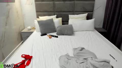 sex_puma online show from November 30, 10:47 pm