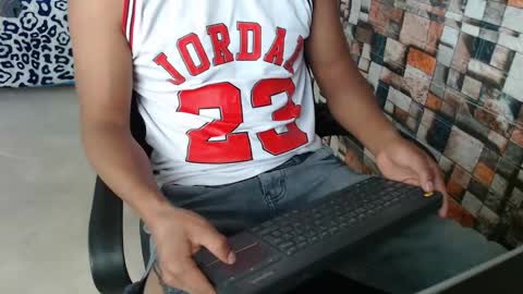 Snapshot of sexatlexx chatting on November 6, 9:05 pm arnold online show from November 6, 9:05 pm