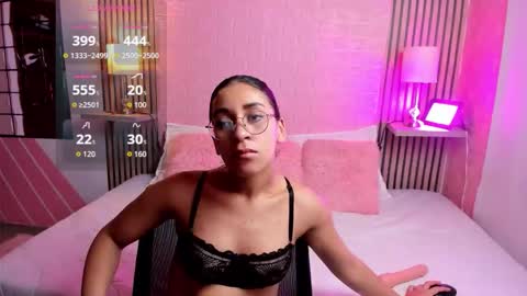 Snapshot of sexi_medussa chatting on November 5, 4:56 am sexi_medussa online show from November 5, 4:56 am