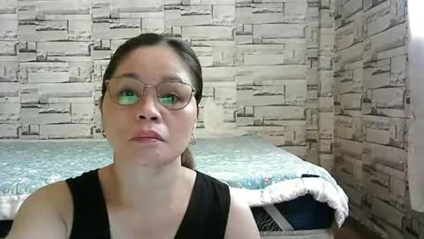 Snapshot of sexi_monica chatting on June 1, 1:40 am sexi_monica online show from June 1, 1:40 am