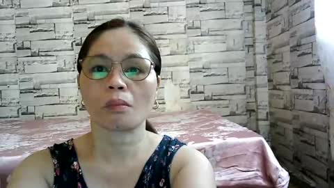 Snapshot of sexi_monica chatting on July 21, 12:35 am sexi_monica online show from July 21, 12:35 am