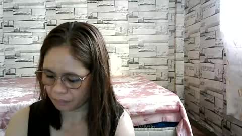 Snapshot of sexi_monica chatting on July 28, 1:01 am sexi_monica online show from July 28, 1:01 am