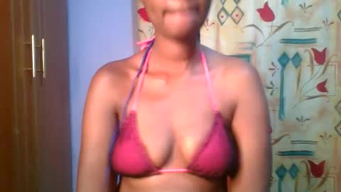 Snapshot of sexie_curvie chatting on November 25, 8:53 pm Maggie online show from November 25, 8:53 pm