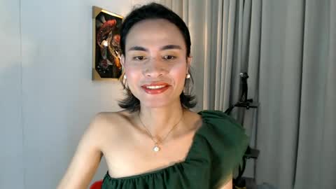 Snapshot of sexiestlara chatting on June 25, 11:26 am lara online show from June 25, 11:26 am