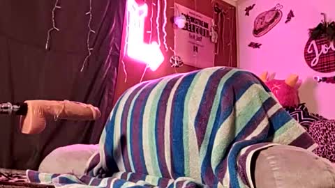 sexiwhiskey699 online show from November 15, 2:09 am