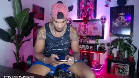 Snapshot of sexo_aharon chatting on July 2, 5:02 am Aharon ravelo online show from July 2, 5:02 am