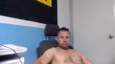 Snapshot of sexoatope79 chatting on June 10, 6:12 am sexoatope79 online show from June 10, 6:12 am