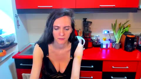 Snapshot of sexqueen1111 chatting on March 9, 11:47 am sexqueen1111 online show from March 9, 11:47 am
