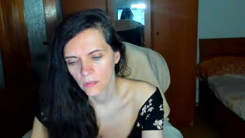 Snapshot of sexqueen1111 chatting on October 12, 7:46 pm sexqueen1111 online show from October 12, 7:46 pm