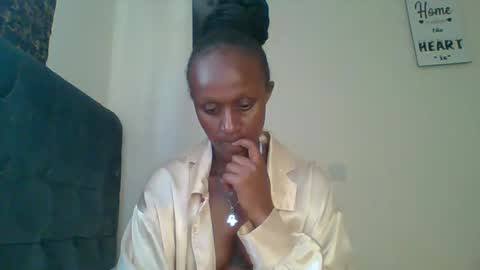 Snapshot of sexsy_sally chatting on December 26, 8:39 am sexsysally online show from December 26, 8:39 am