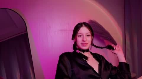 sextezi online show from January 6, 6:31 pm