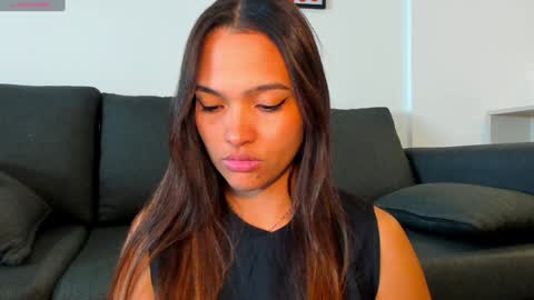 Andrea online show from January 9, 5:04 pm