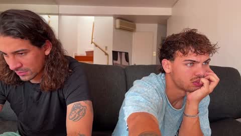 Andrea online show from February 11, 4:45 pm