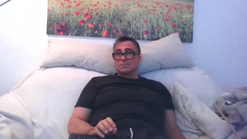 Snapshot of sexurbation chatting on December 24, 2:33 pm Sexurbation online show from December 24, 2:33 pm