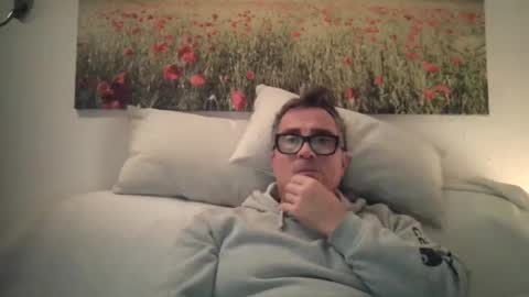 Snapshot of sexurbation chatting on January 1, 7:43 pm Sexurbation online show from January 1, 7:43 pm