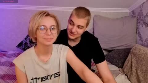 sexvibecouple online show from March 16, 6:12 pm