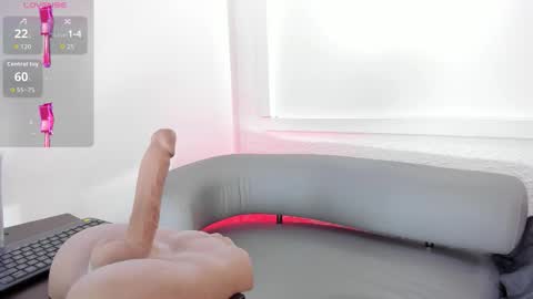 Snapshot of sexxchubby chatting on November 26, 10:22 pm sexxchubby online show from November 26, 10:22 pm