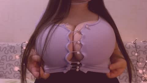 Julia online show from December 25, 11:11 am