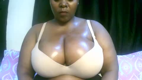 sexxi_ebony online show from April 30, 11:16 am