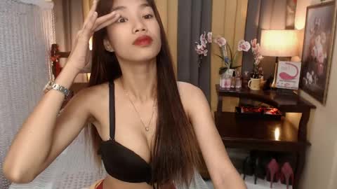Snapshot of sexxxxy_jane chatting on May 12, 1:47 am ja online show from May 12, 1:47 am