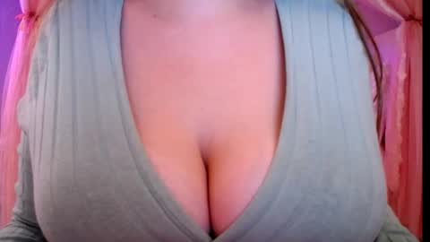 Snapshot of sexxxyprincess chatting on September 20, 1:28 am Princess online show from September 20, 1:28 am