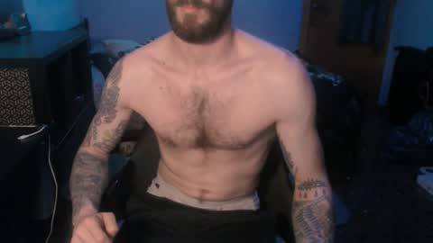 Snapshot of sexxxysiul chatting on February 6, 8:23 pm SiuL online show from February 6, 8:23 pm