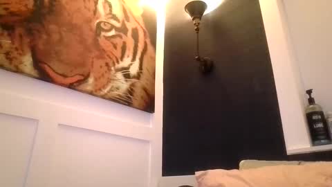 Snapshot of sexxxyvibes chatting on October 24, 5:48 am sexxxyvibes online show from October 24, 5:48 am