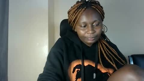 sexxy_amira online show from October 12, 9:47 pm