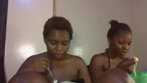 sexxy_amira online show from November 4, 7:29 am