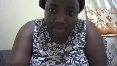 Snapshot of sexxy_bree chatting on December 20, 9:44 pm sexxy_bree online show from December 20, 9:44 pm