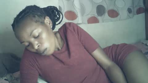 sexxy_curvy23 online show from January 11, 8:03 pm