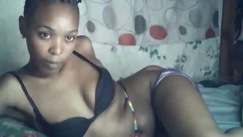 sexxy_curvy23 online show from March 26, 9:42 pm