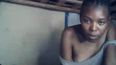 Snapshot of sexxy_curvy23 chatting on August 2, 9:19 am sexxy_curvy23 online show from August 2, 9:19 am