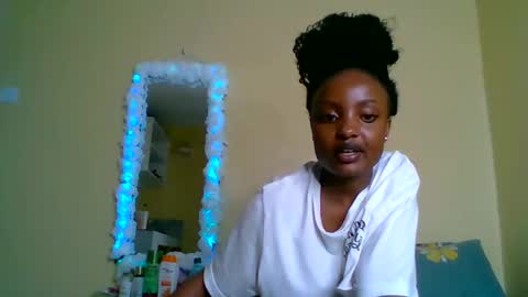 Snapshot of sexxy_daisyy chatting on November 4, 9:30 am sexxy_daisyy online show from November 4, 9:30 am