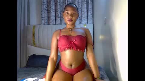 sexxy lily22 online show from April 21, 1:42 am