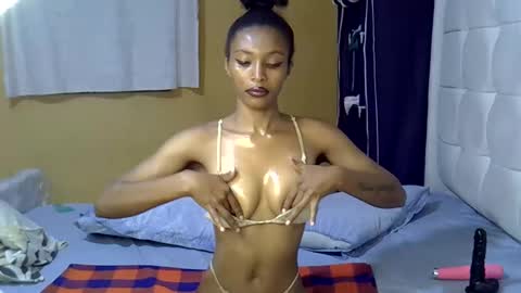 sexxy_tiana online show from June 11, 3:26 am