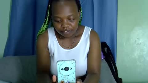 Snapshot of sexxybuttie chatting on October 16, 6:53 pm African Queen online show from October 16, 6:53 pm