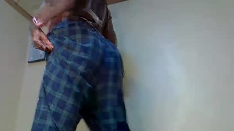 sexxykaree online show from May 1, 11:37 am