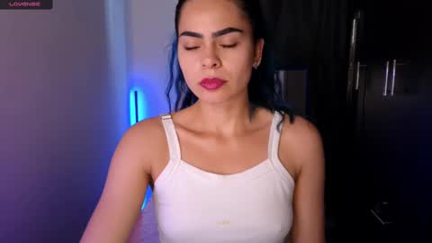Snapshot of sexxylady__ chatting on September 21, 10:44 pm Angie online show from September 21, 10:44 pm