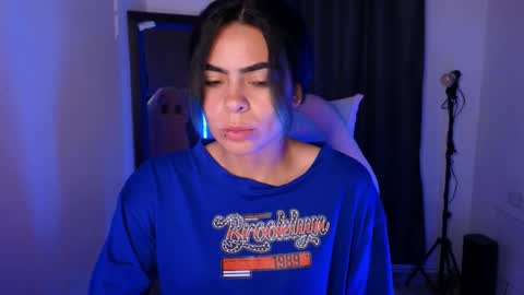 Snapshot of sexxylady__ chatting on October 30, 11:16 pm Angie online show from October 30, 11:16 pm