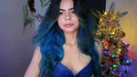 Snapshot of sexxylady__ chatting on December 1, 10:42 am Angie online show from December 1, 10:42 am
