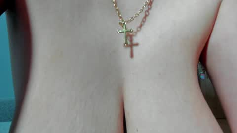 Snapshot of sexxymeriemm chatting on May 15, 11:17 am sexxymeriemm online show from May 15, 11:17 am